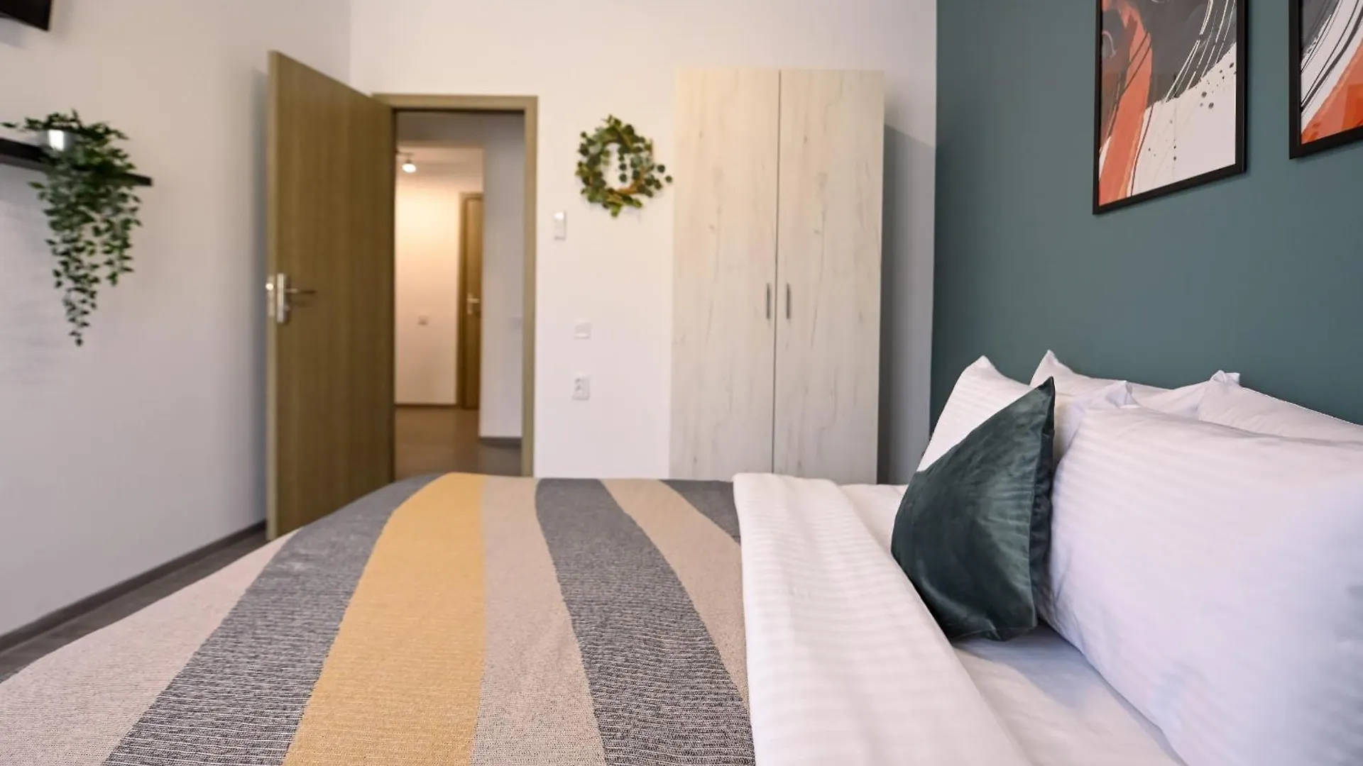 Appartamento Old Town Charm - Modern & Comfortable Accommodation In The Heart Of The City Bucarest Romania
