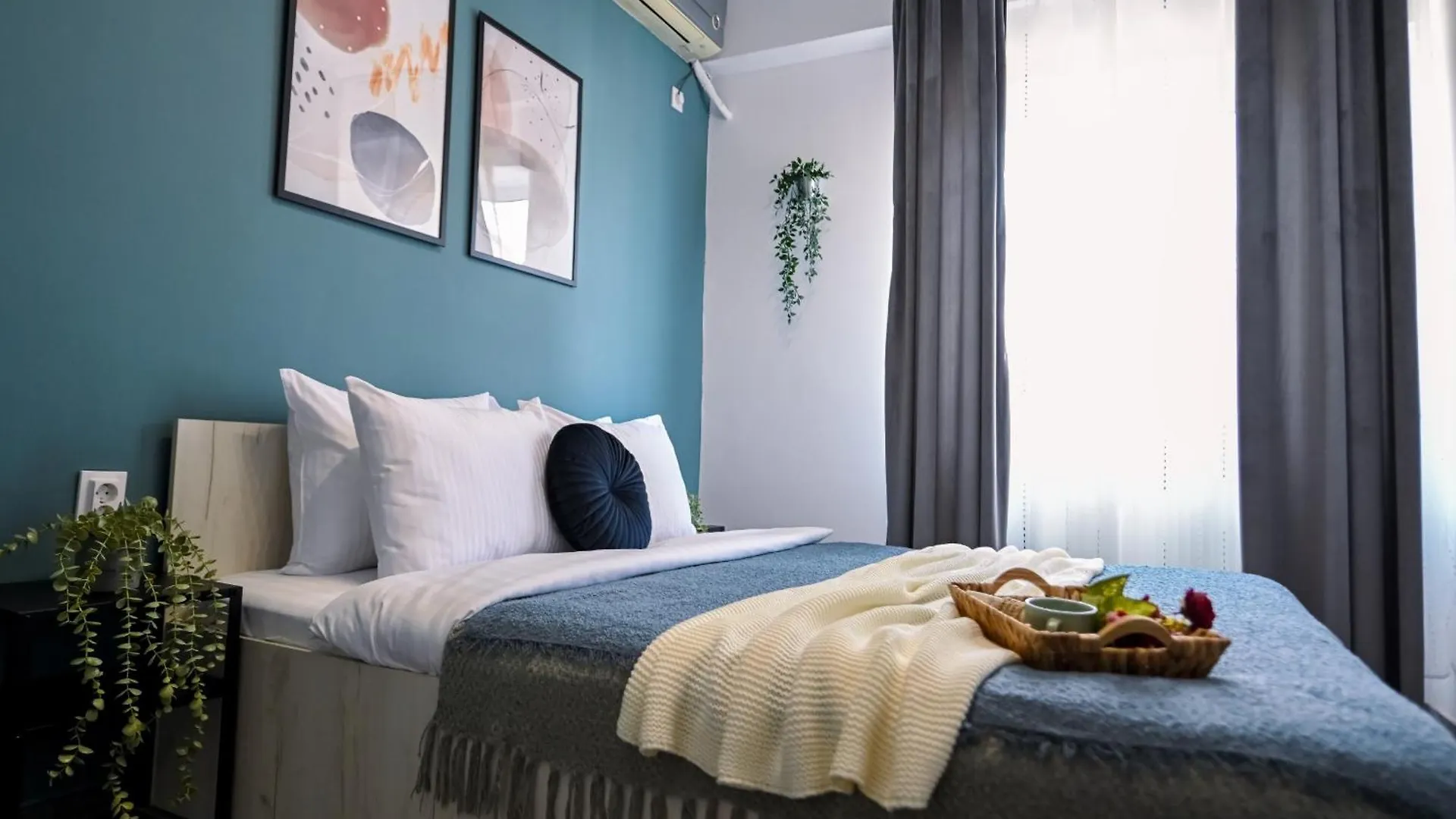 Old Town Charm - Modern & Comfortable Accommodation In The Heart Of The City Bucarest Appartamento