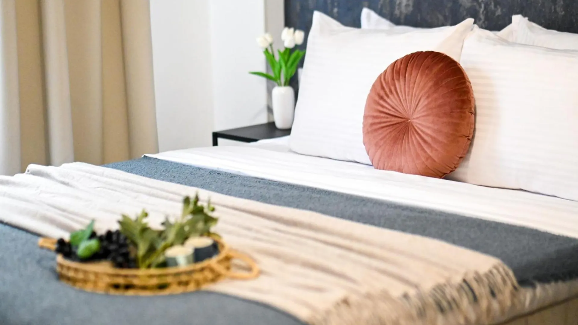 Appartamento Old Town Charm - Modern & Comfortable Accommodation In The Heart Of The City Bucarest
