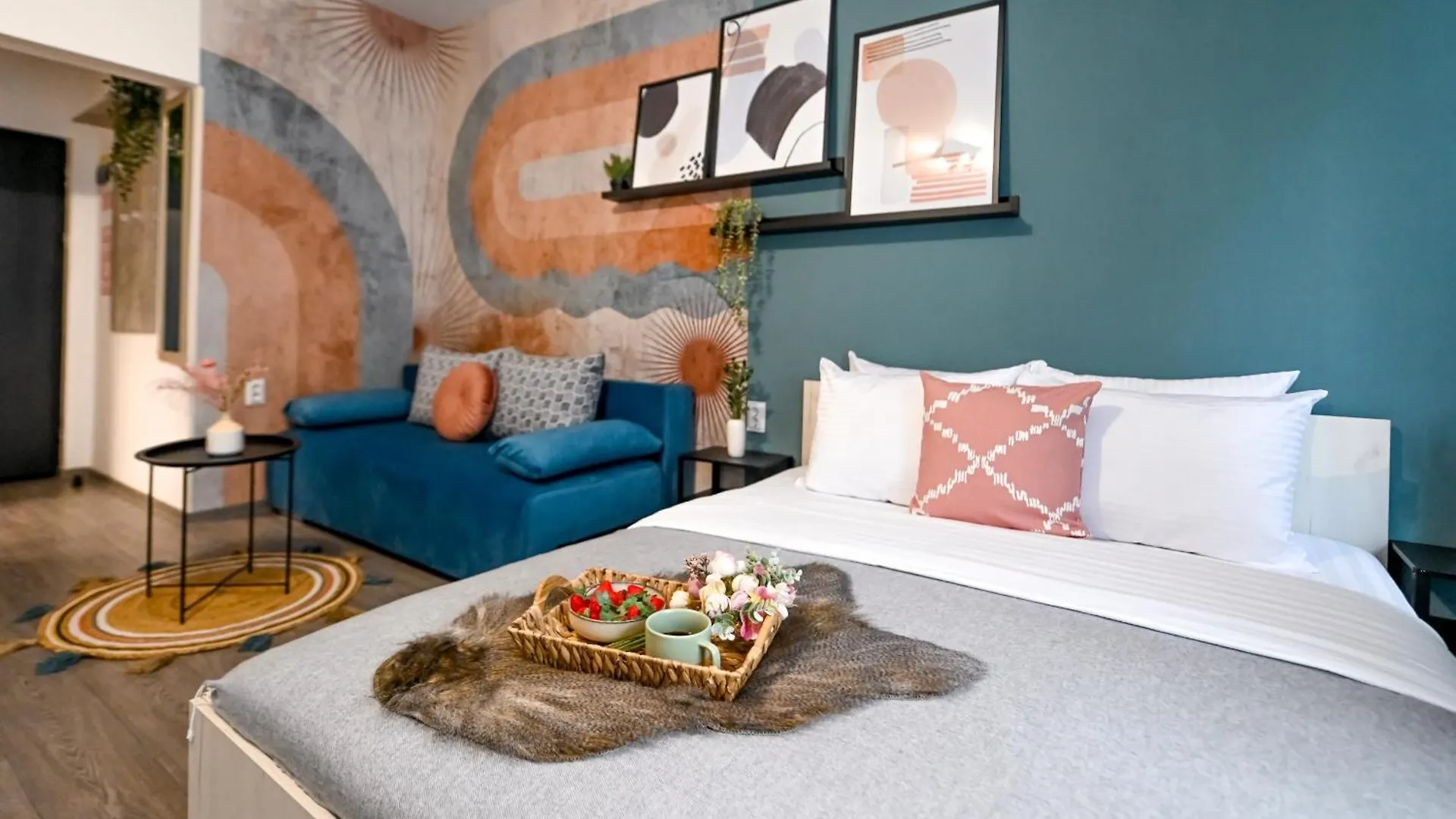Old Town Charm - Modern & Comfortable Accommodation In The Heart Of The City Bucarest