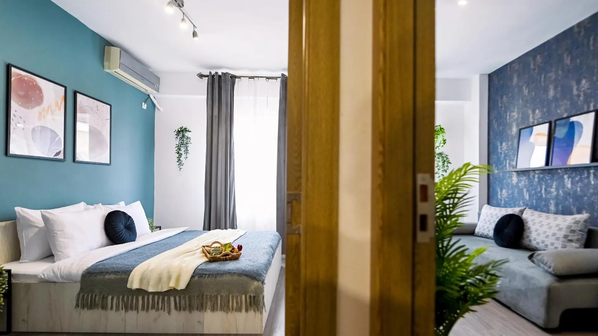 Lejlighed Old Town Charm - Modern & Comfortable Accommodation In The Heart Of The City Bukarest Rumænien