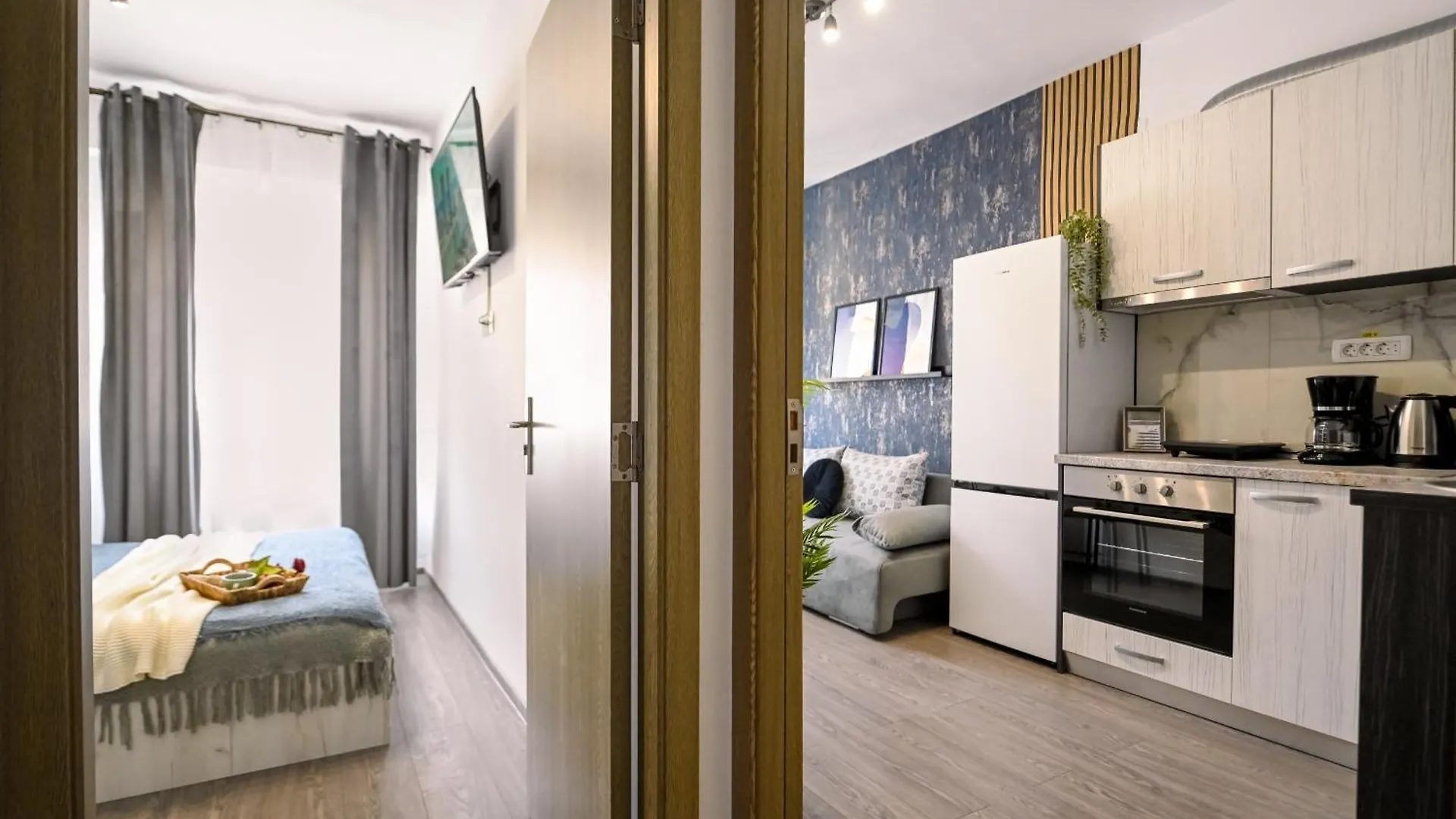 Old Town Charm - Modern & Comfortable Accommodation In The Heart Of The City Bukarest