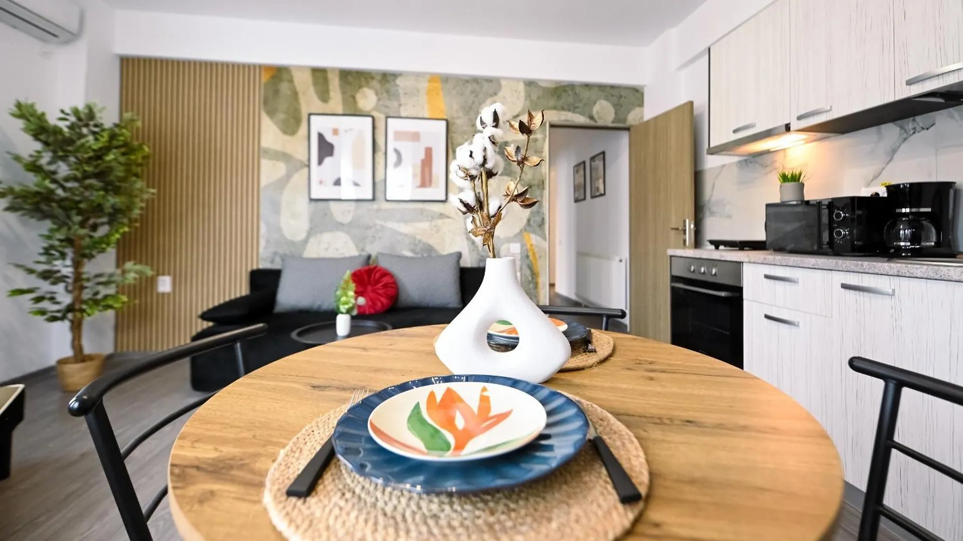 Lejlighed Old Town Charm - Modern & Comfortable Accommodation In The Heart Of The City Bukarest Rumænien